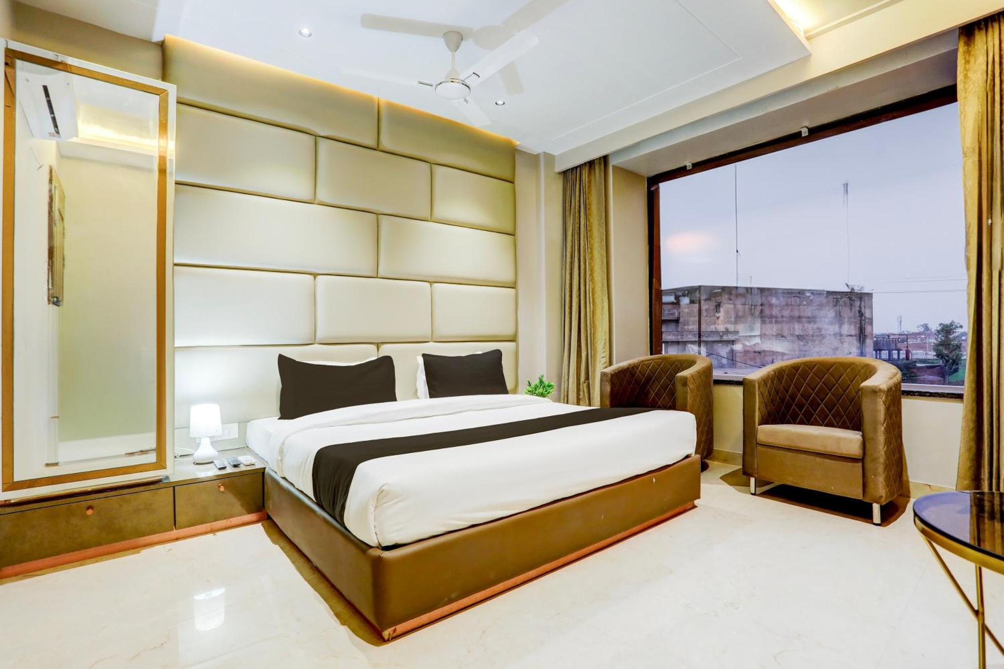 Hotel Super Collection O Belgacihia Near Kolkata Railway Station Gwalior Exterior foto