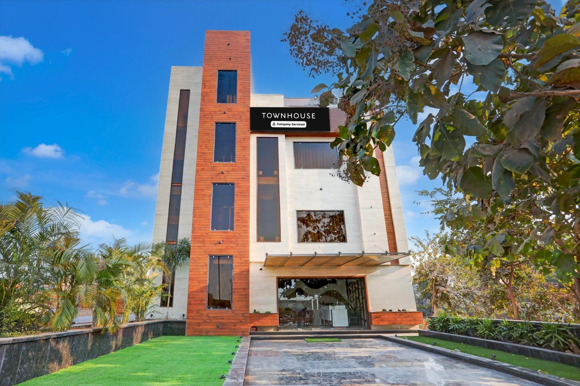 Hotel Super Collection O Belgacihia Near Kolkata Railway Station Gwalior Exterior foto